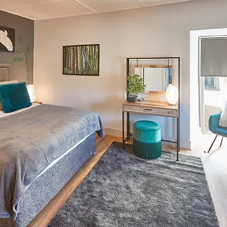 Host & - No 9 Victoria Road Casa vacanze *